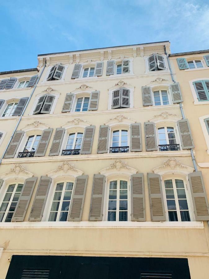 L'Escale Au Coeur Du Vieux Port De Marseille Apartment Exterior photo